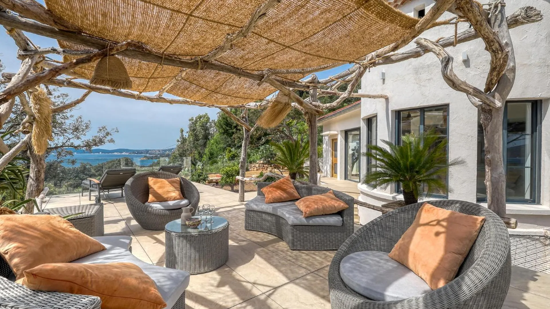 Villa Climatisee Au Lavandou Avec Vue Mer Avec Piscine Privee Le Lavandou